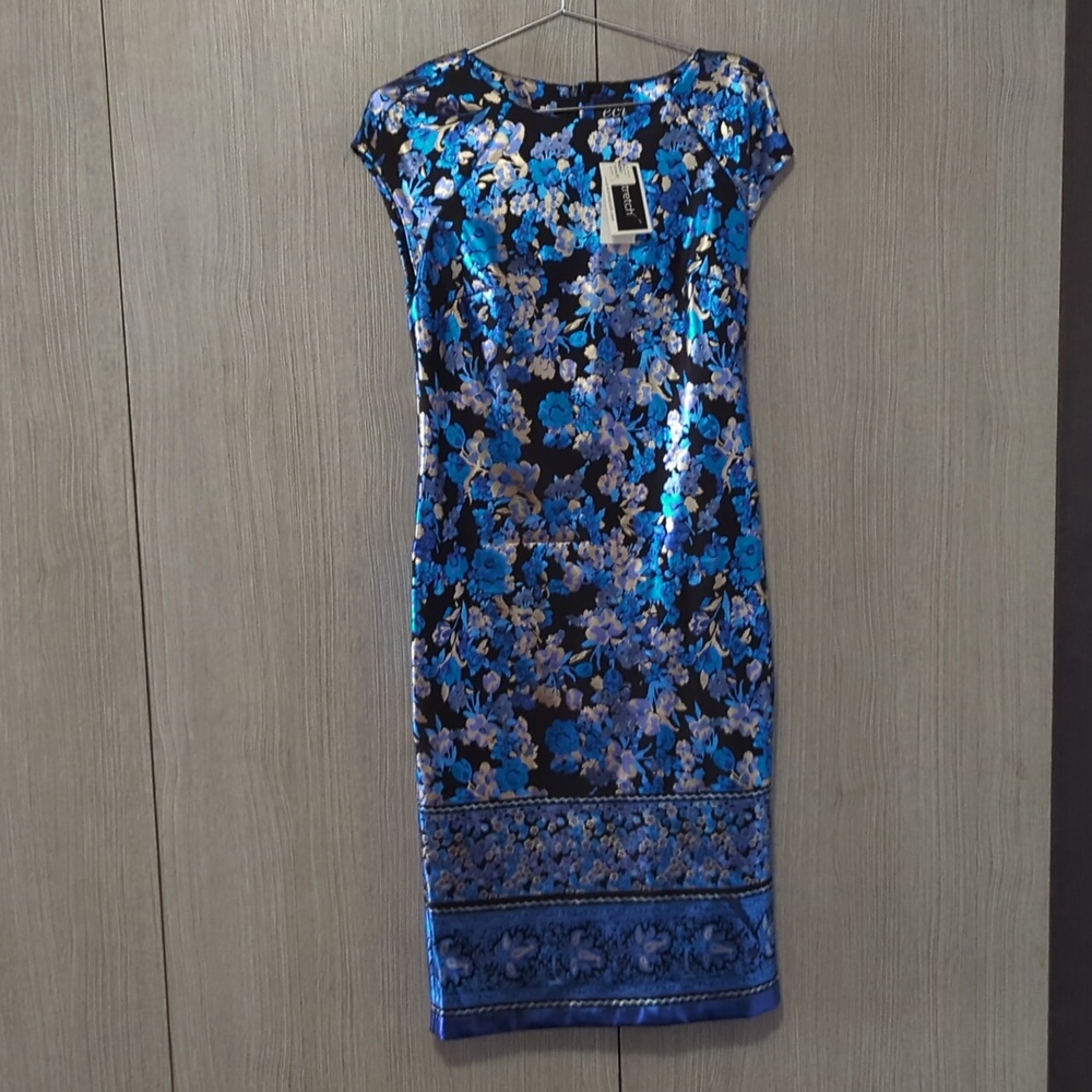 Eci dress size 8